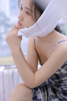 男男涨乳PLAY两攻一受